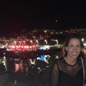 Meet your Posher, Camila